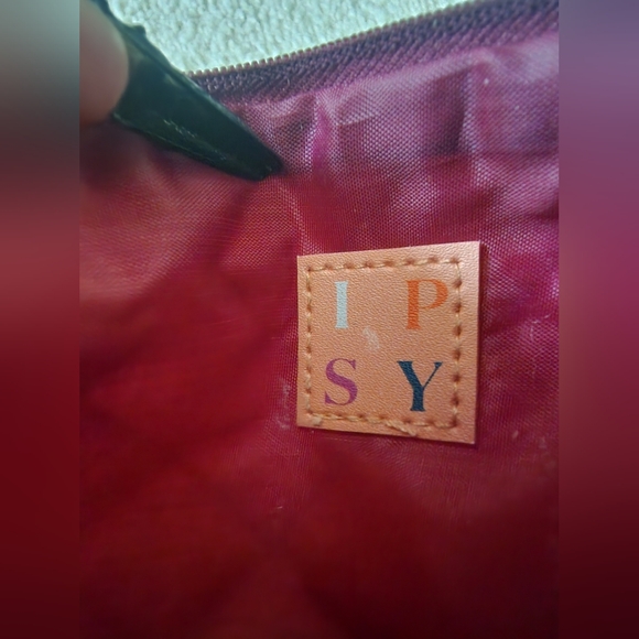 IPSY pink velvet makeup pouch - Picture 2 of 5